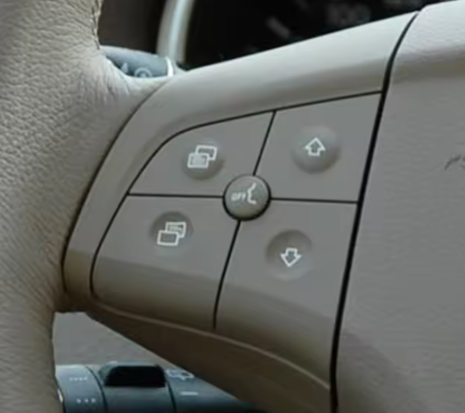 Mercedes-Benz GL Class W164 Multifunction steering wheel buttons replacement (2006 - 2009) Mercedes-Benz Euro Premium Parts