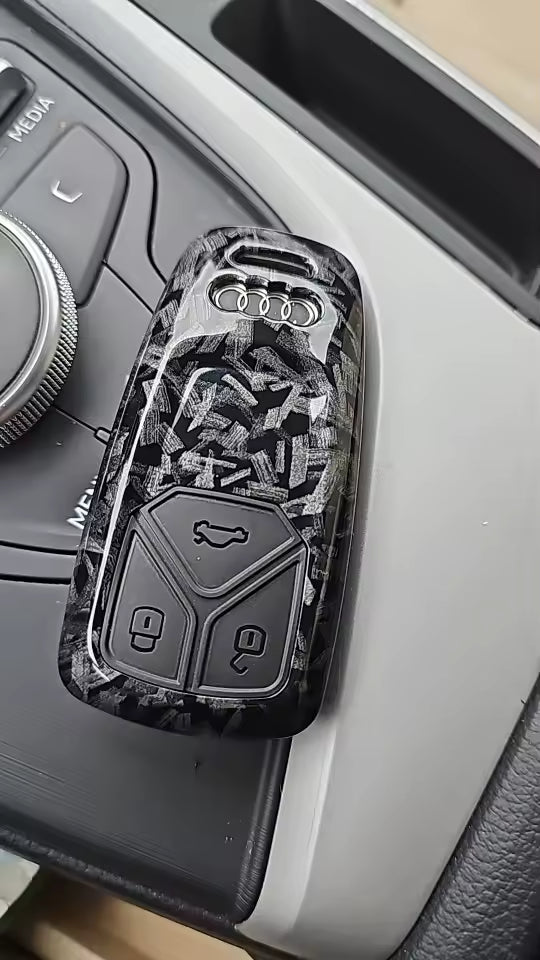Carbon-Look Audi Key Case and Key Chain – Protective Key Fob Cover