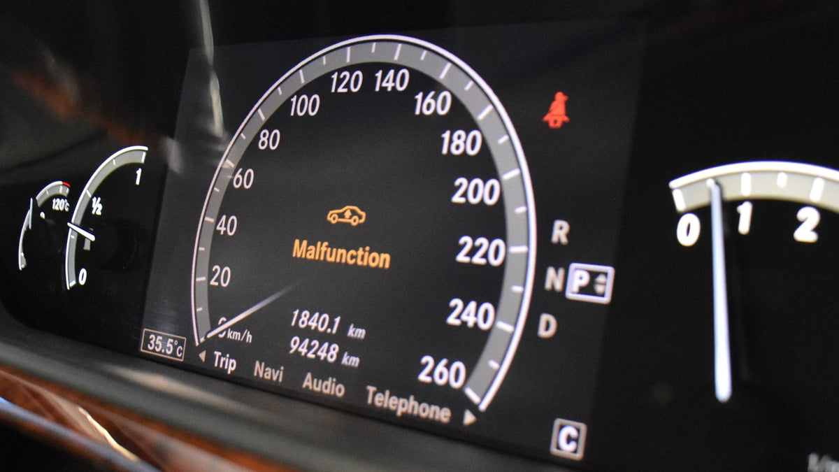 Mercedes-Benz Air Suspension Malfunction: Causes, What It Means, and How to Diagnose It
