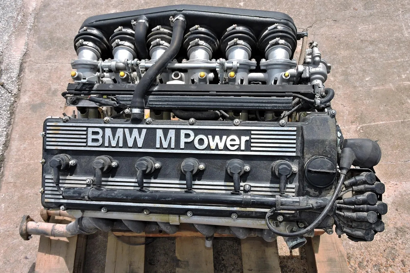 BMW S38 Engine Guide: Reliability, Common Problems & Tuning Potential