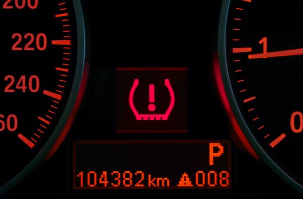 BMW TPMS malfunction: diagnosis, sensors and repair costs