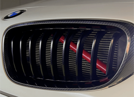 Front Grille Red V-Brace Trim Cover for BMW F-Series 2 / 3 / 4 / 5 / 6 / 7 F22 F30 F32 G20 F10 F13 F01 BMW Euro Premium Parts