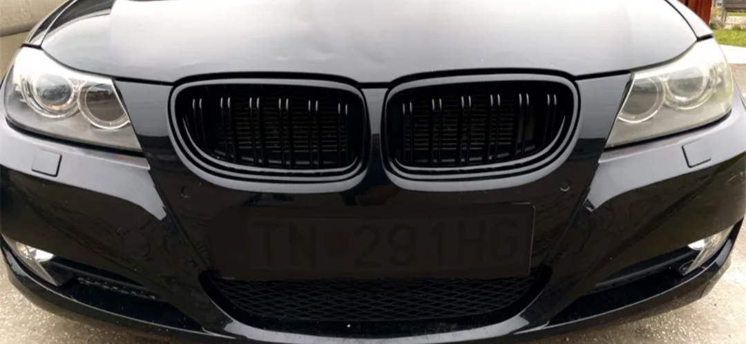 Black Front Kidney Grilles M3-look for BMW 3 Series E90 E91 (2006 to 2012)