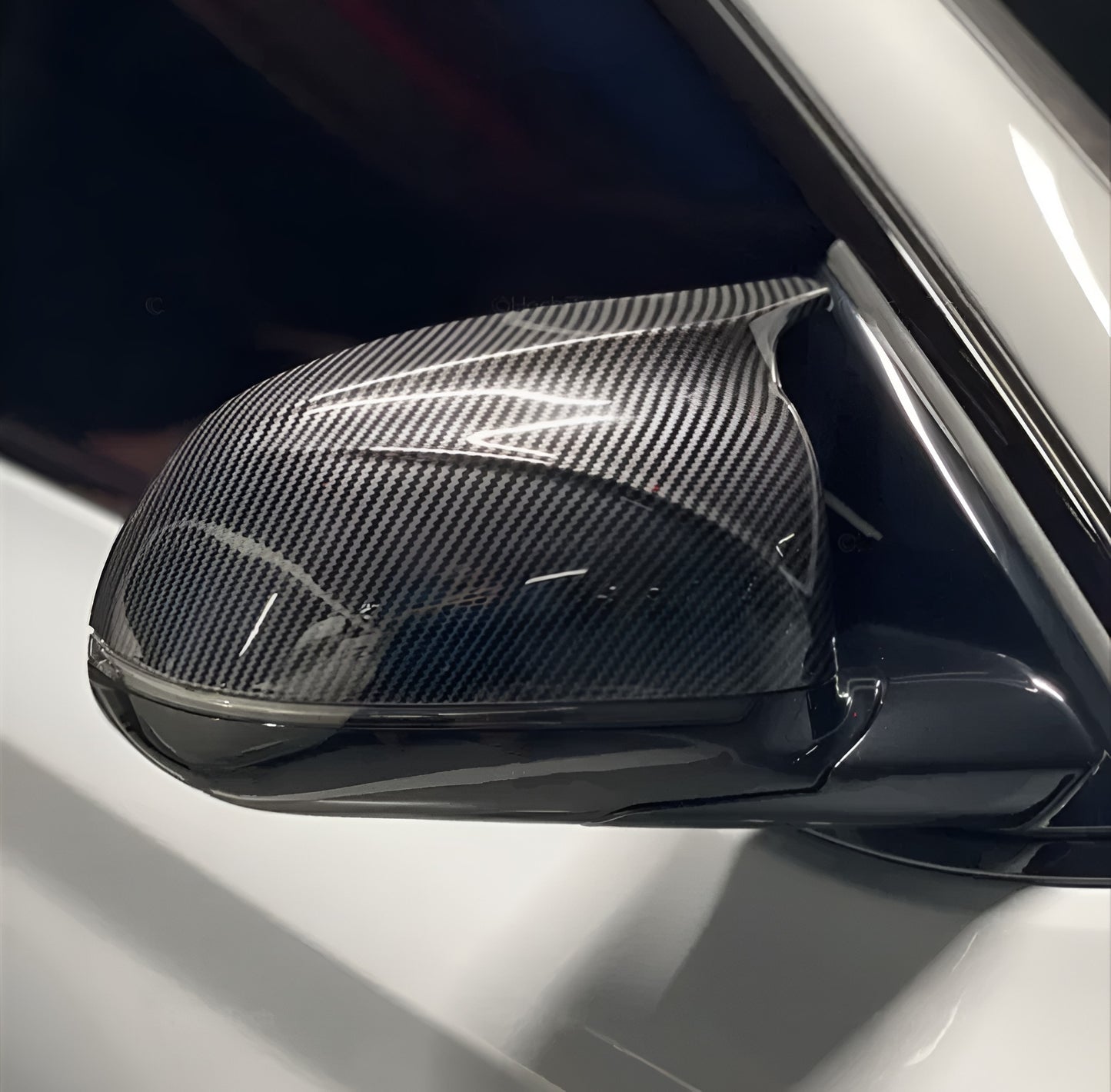 BMW M-look Carbon Fiber Mirror Caps for BMW X5 G05 - 2018 to 2023