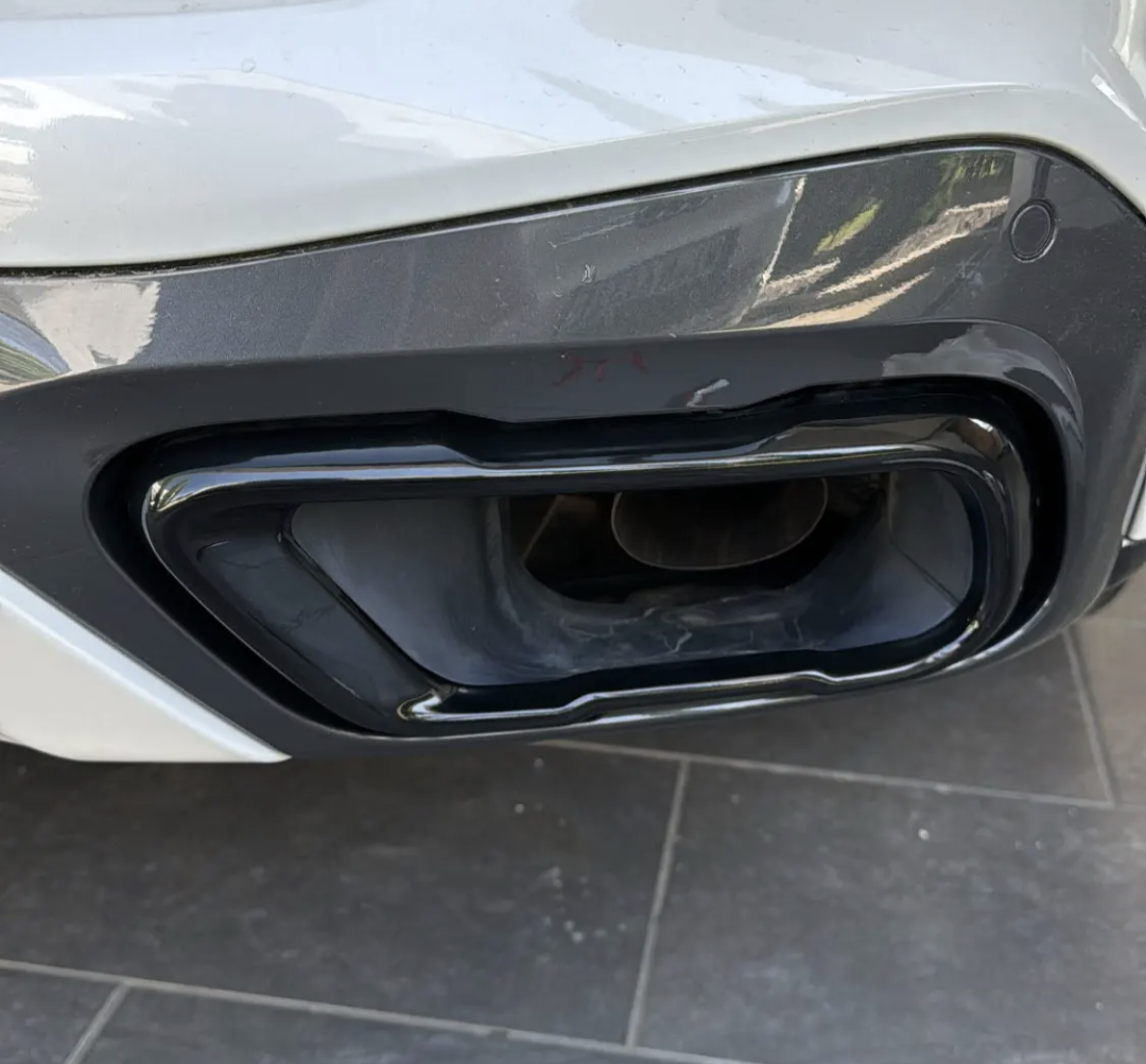 Glossy black sport exhaust tips for BMW X6 G06 - 2018 to 2023