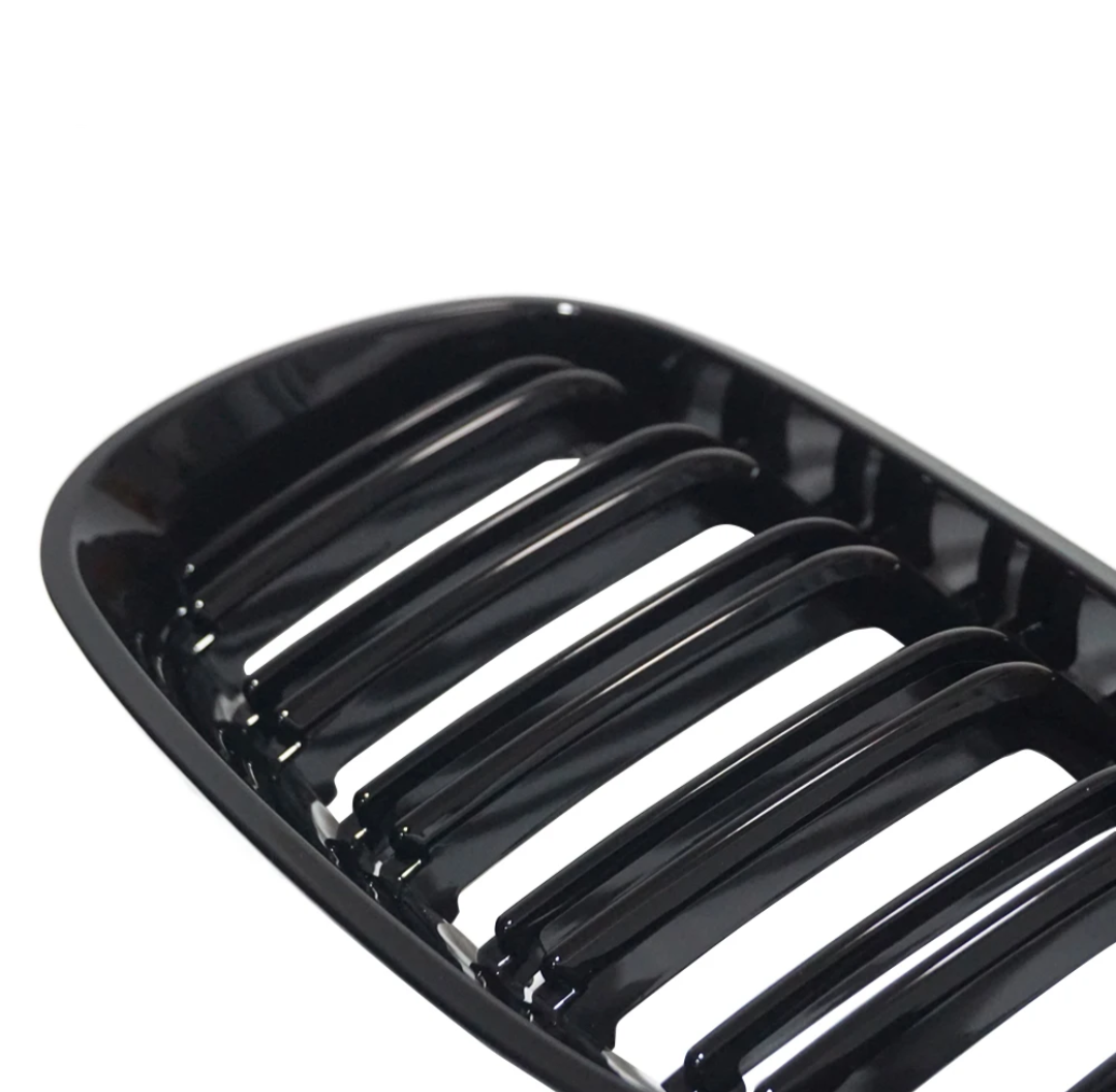 Black front kidney grilles M5 Competition-look for BMW 5 Series E60 (2003 to 2010)